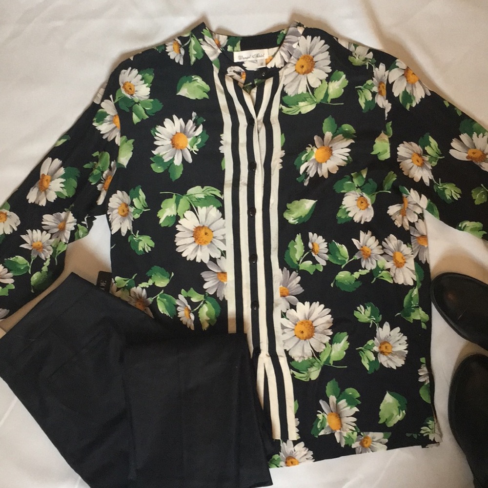 🌼 Boutique Daisy Blouse